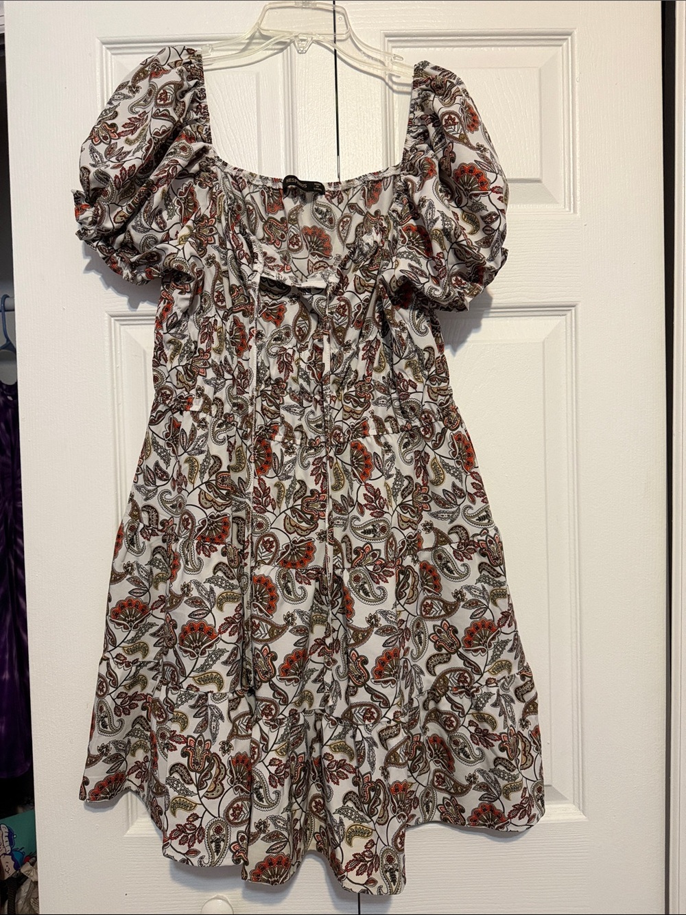 Floral Puff-Sleeve Mini Dress in White and Rust